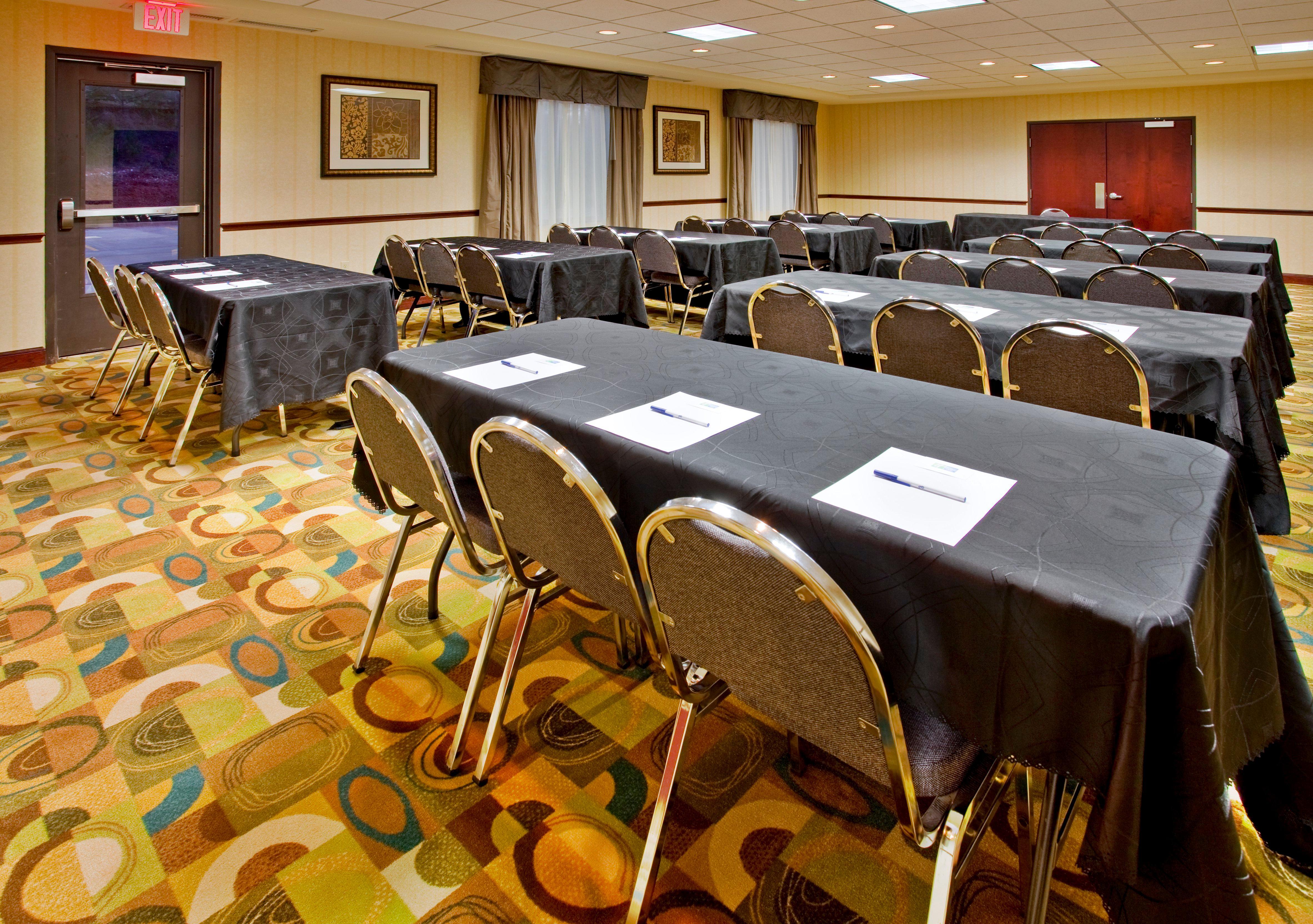 Holiday Inn Express Hotel & Suites Guthrie North Edmond, An Ihg Hotel Exterior photo